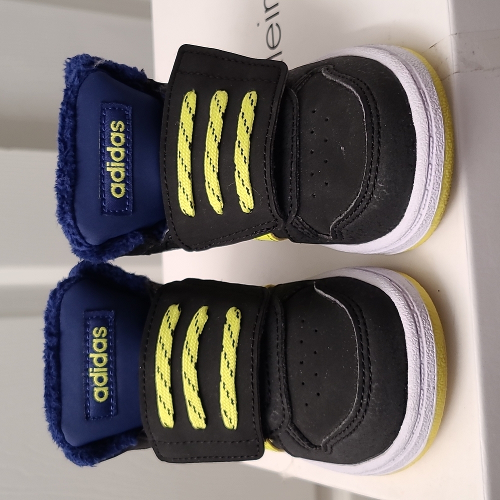 adidas shoes for toddler boy - Picture 3 of 8